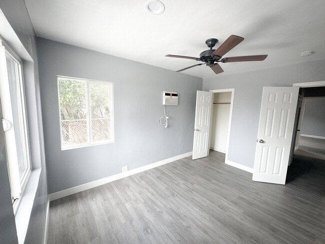 Building Photo - 7830 Alpaca St