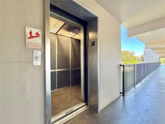 Building Photo - 8000 Fairview Dr