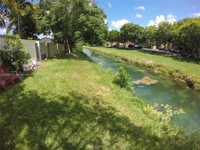 Building Photo - 12322 SW 148th Terrace