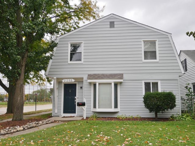 Building Photo - 2298 Browning St