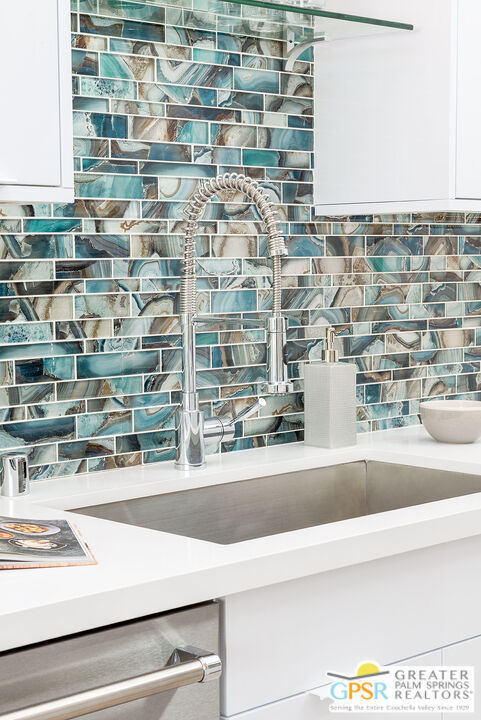 Building Photo - 717 Orlando Ave