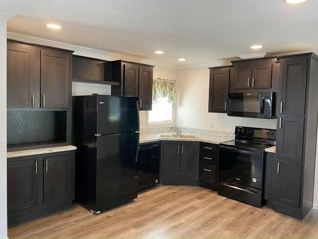 Building Photo - 8854 Breinig Run Cir