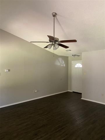 Building Photo - 822 Collins Blvd