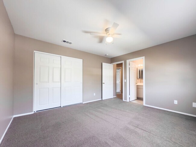 Building Photo - COMING SOON! 5 Bedroom, Cut-DeSac Home for Rent in a Beautiful, Murrieta Community!