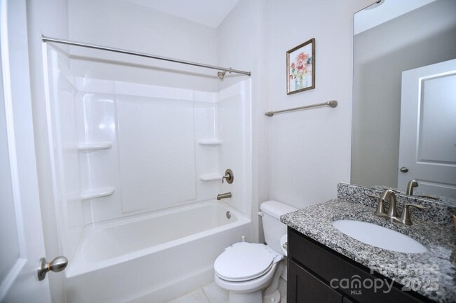 Building Photo - 1463 Bramblewood Dr