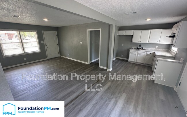 Building Photo - 4995 Stacey Rd