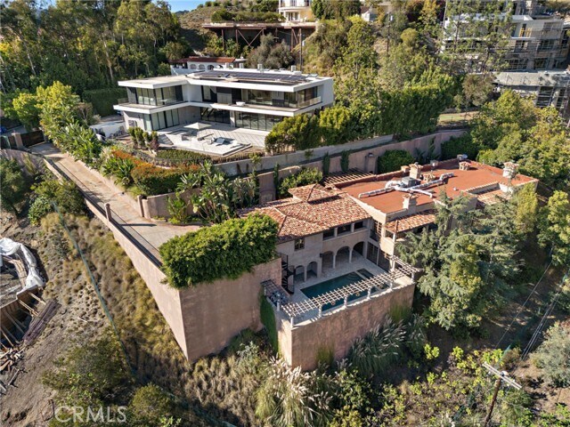 Building Photo - 1316 Beverly Grove Pl