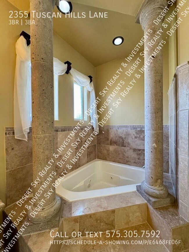 Building Photo - 2355 Tuscan Hills Ln