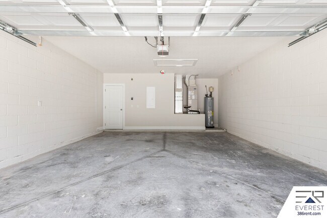 Building Photo - 58 Buttermill Dr