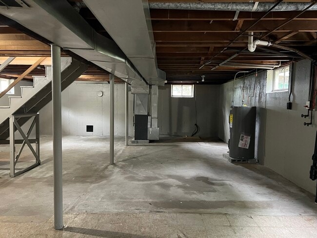 Building Photo - 43 Grove St