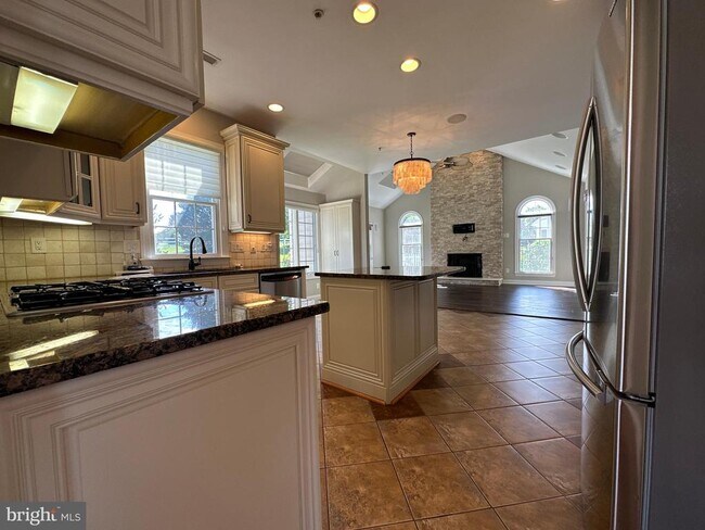 Building Photo - 18429 Polynesian Ln