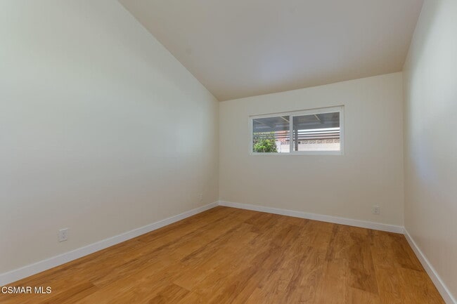 Building Photo - 46 N Northam Ave
