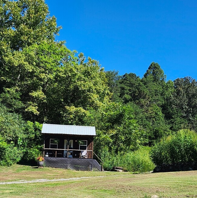 Building Photo - 5269 Vardy Blackwater