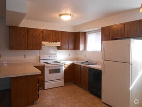 Building Photo - Cozy 2 Bed/1 Bath Apartment in North Lovel...