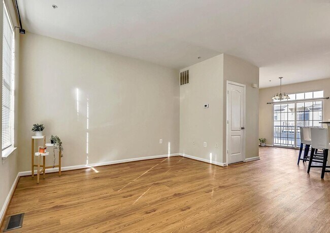 Building Photo - Resort-Style High View Townhome with 2-Car Garage, Private Office & Walkable Hunt Valley Location