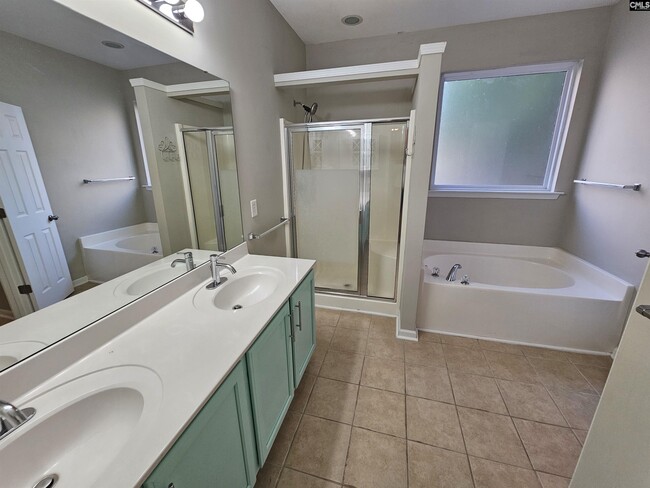 Building Photo - 430 Abbeydale Way