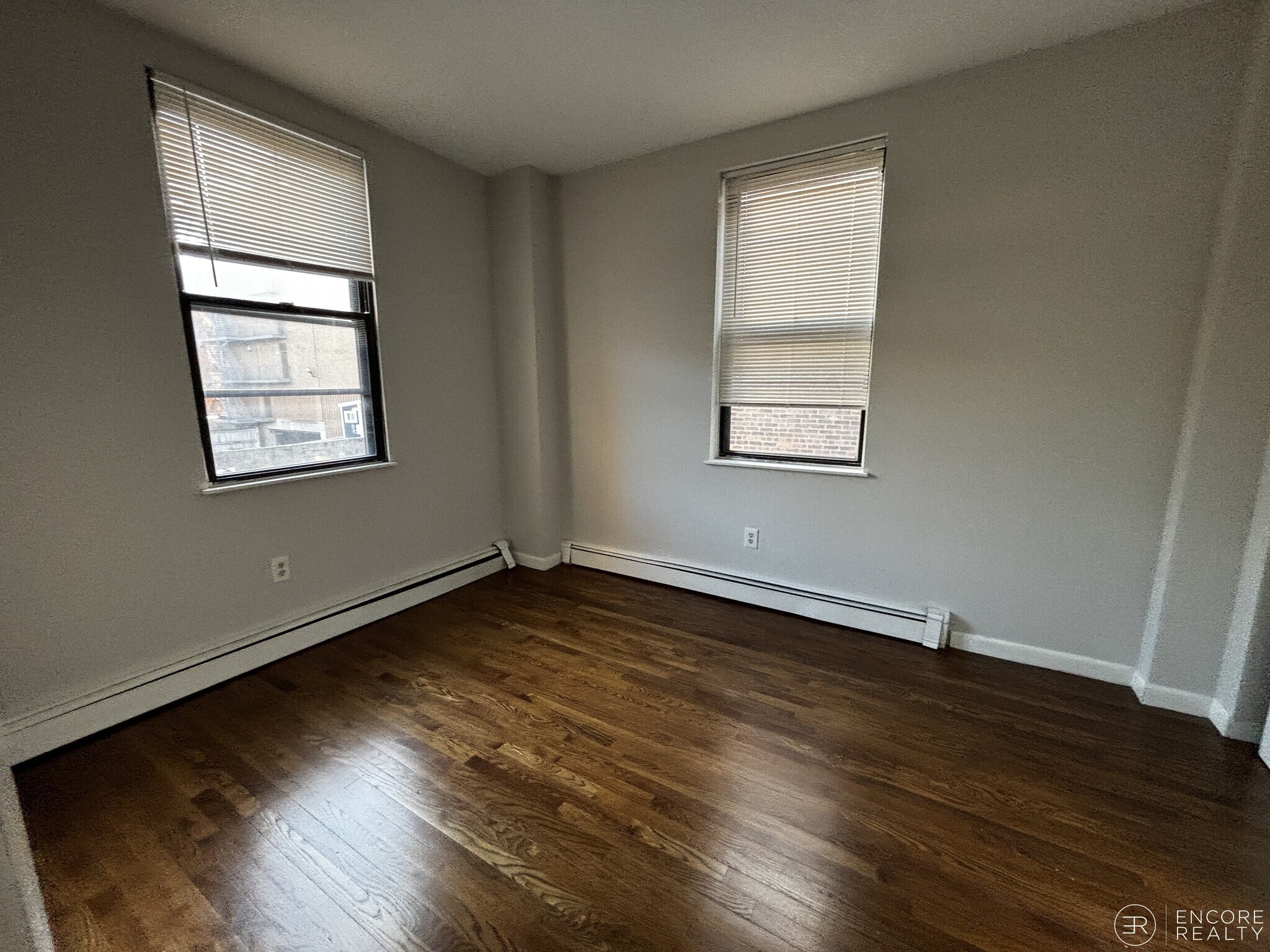 Building Photo - 15 Stearns Rd