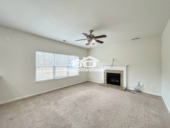 Building Photo - 6019 Mainsail Ln