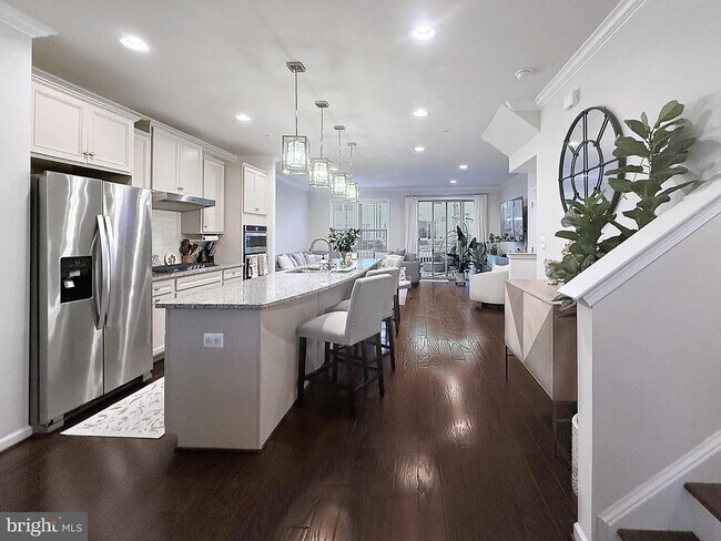 Building Photo - 22228 Cabin Branch Ave