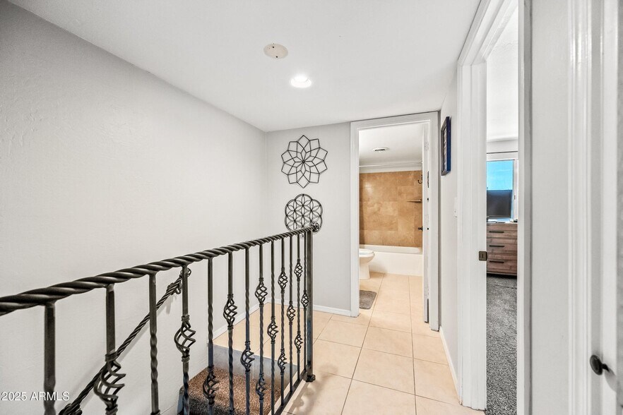 Building Photo - 4630 N 68th St