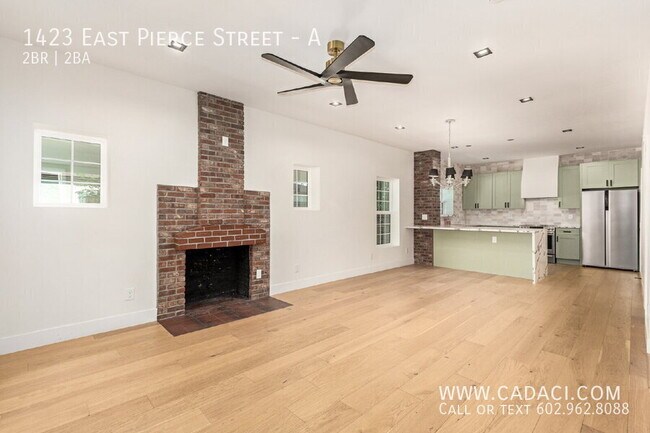 Building Photo - 1423 E Pierce St