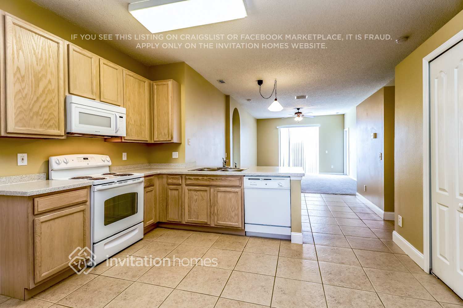 Building Photo - 1743 Roseroot Ct