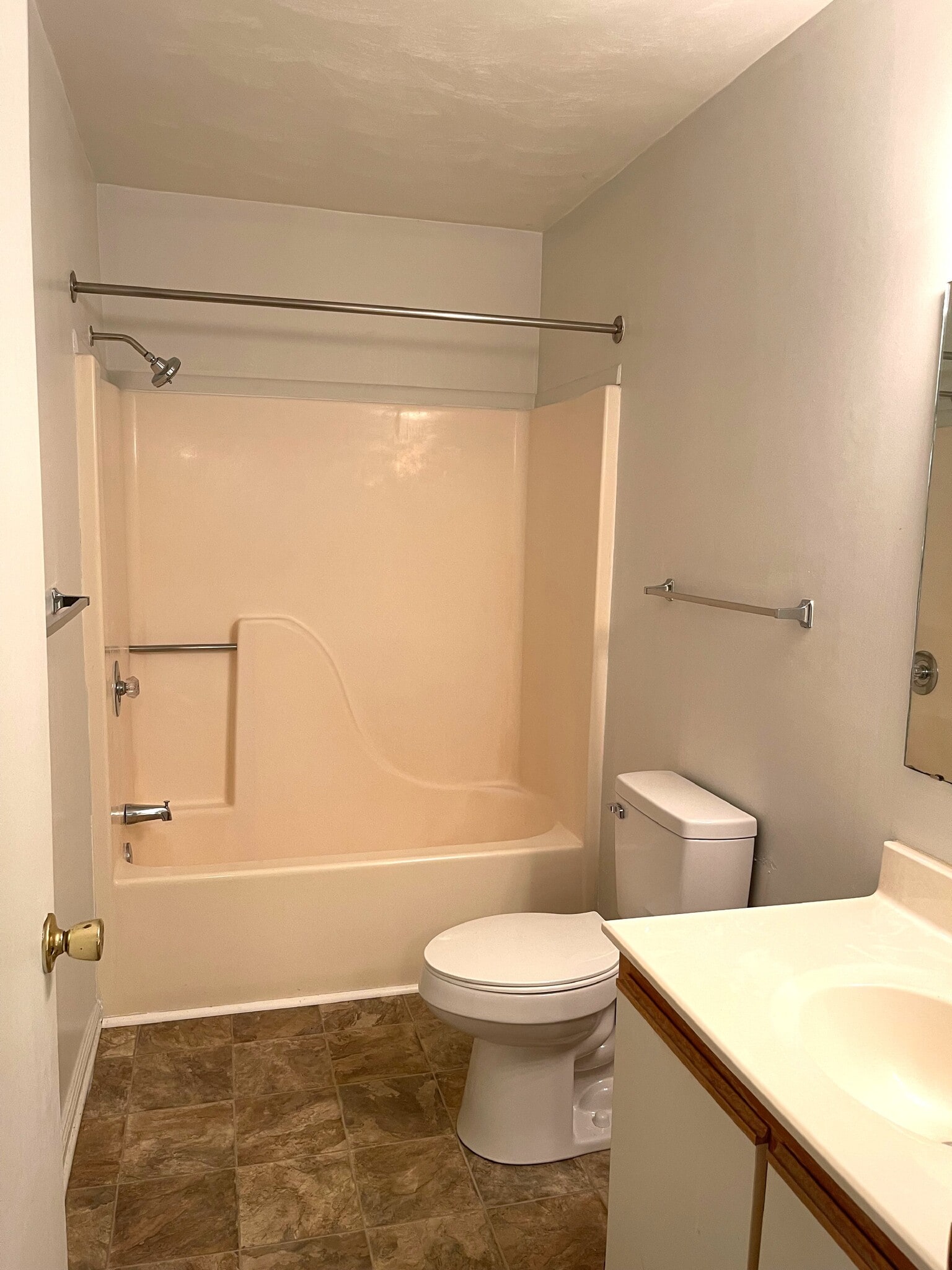 Building Photo - 200 Janie Ln