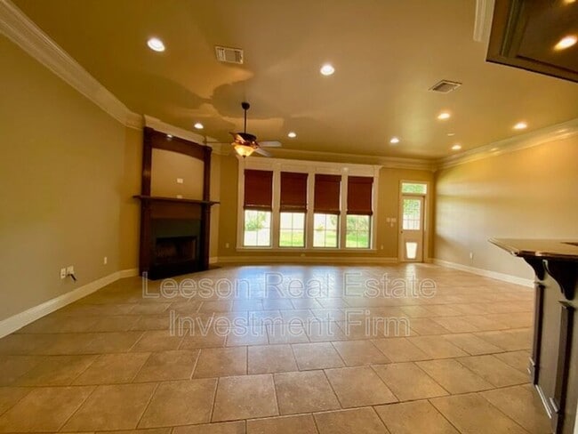 Building Photo - 344 Antietam Dr