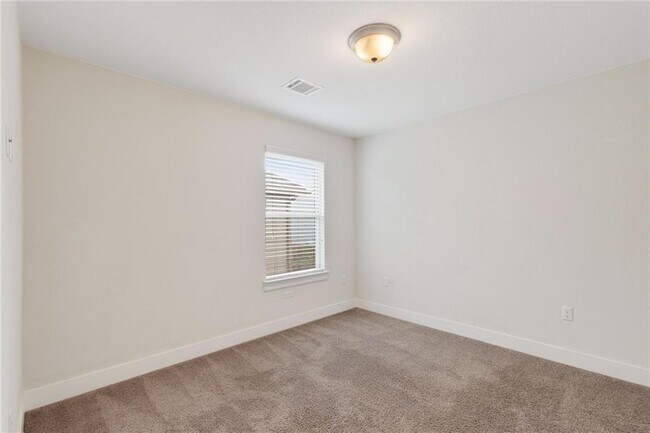 Building Photo - 9507 Gynerium Dr