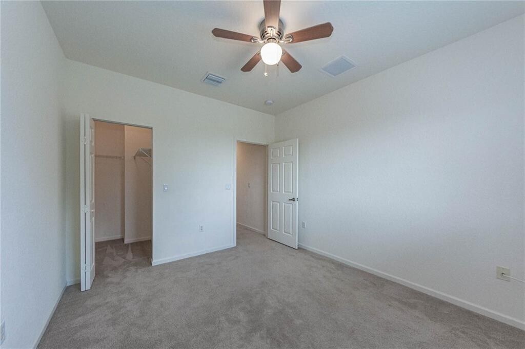 Building Photo - 2563 Stockbridge Sq SW