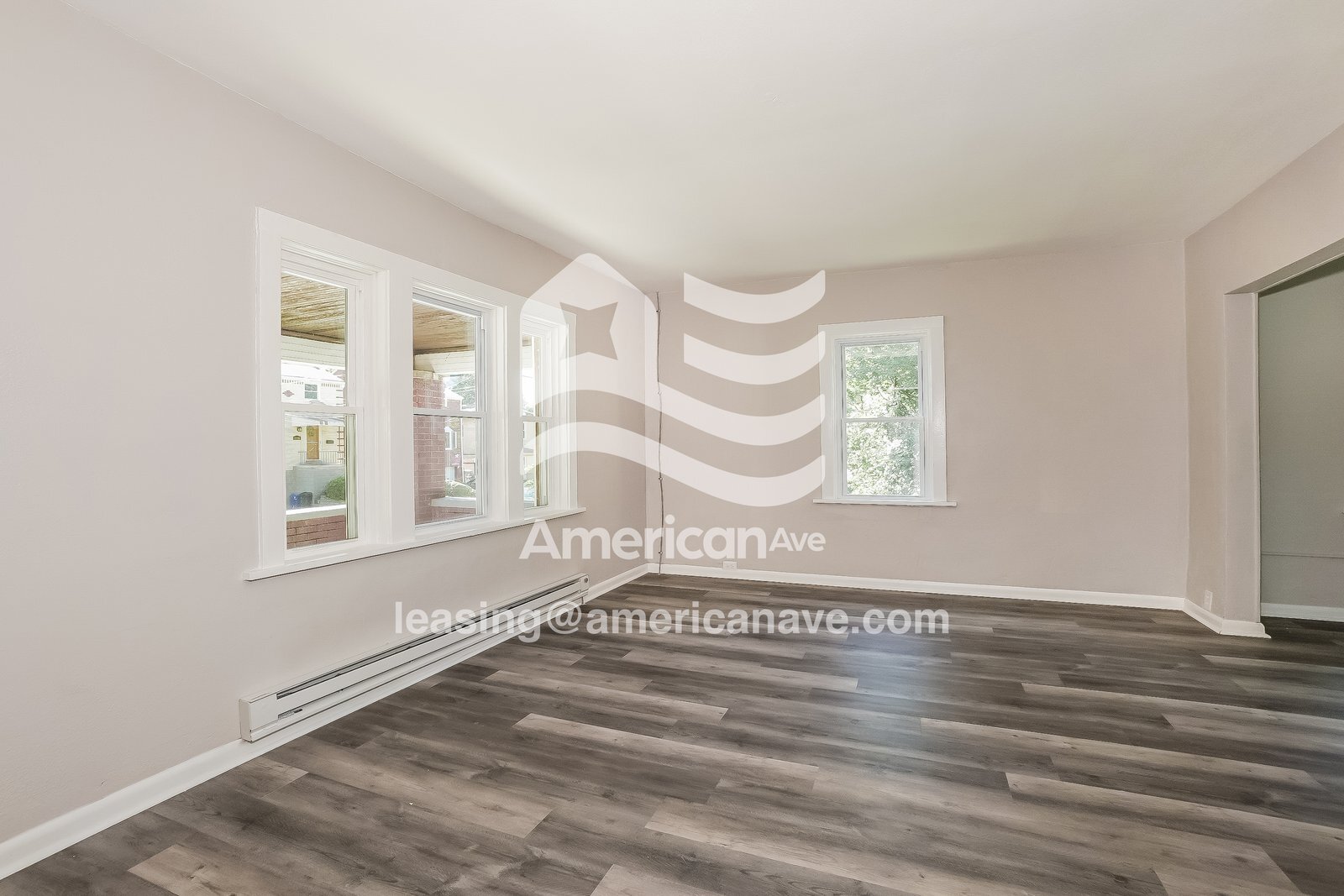 Building Photo - 803 Eathan Ave