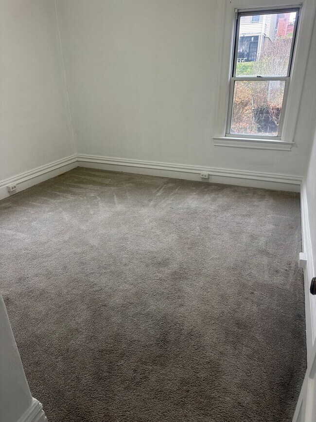 Building Photo - 226 Merrimac St