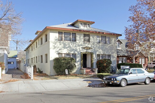 Primary Photo - 1107 Tijeras Ave NW