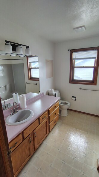 Building Photo - 2962 W Creek Valley Ln