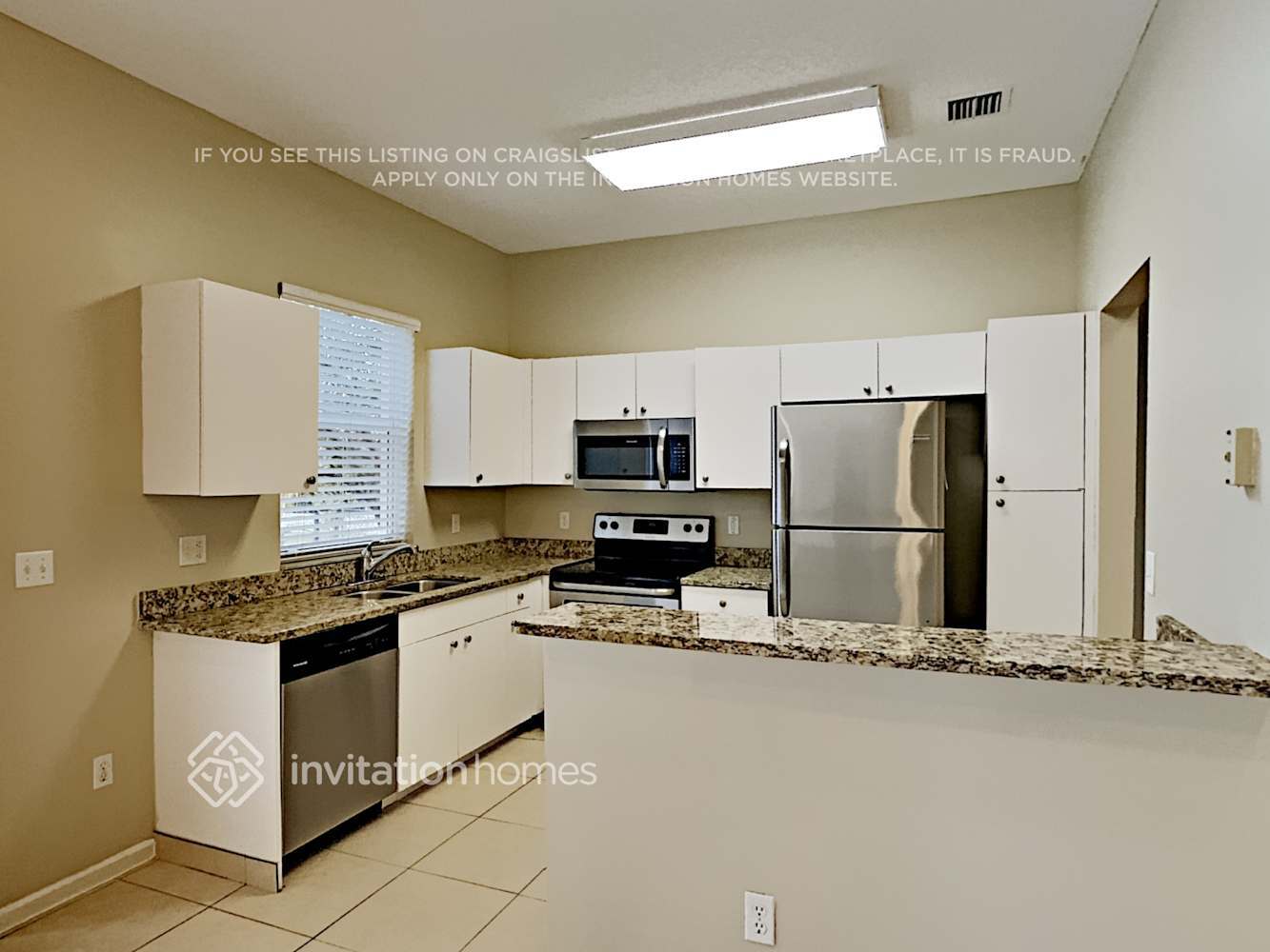 Building Photo - 5203 Eagle Cay Pl