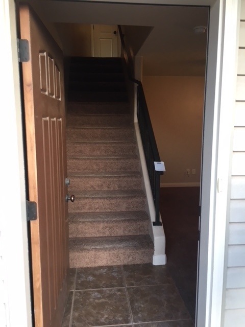 Building Photo - Stunning Cedar Townhome