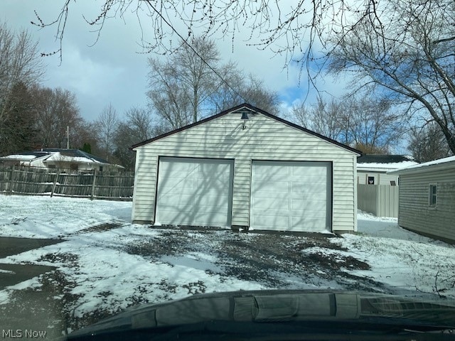 Building Photo - 310 N Mecca St