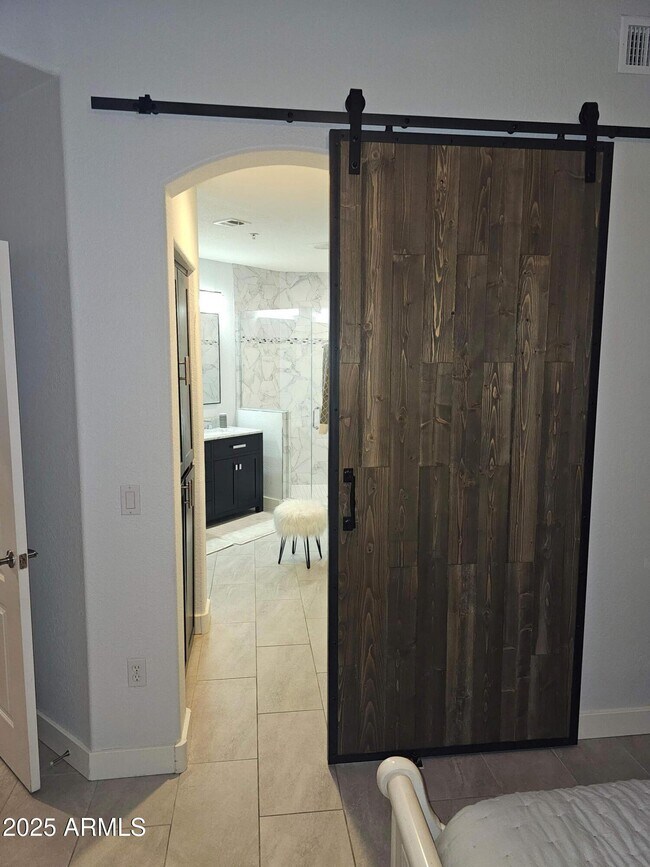 Building Photo - 11640 N Tatum Blvd