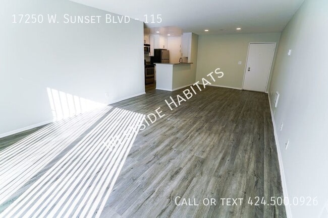 Building Photo - 17250 Sunset - Gorgeous, fully renovated b...