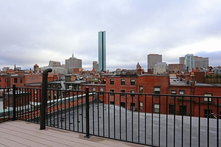 Primary Photo - 281 Beacon St