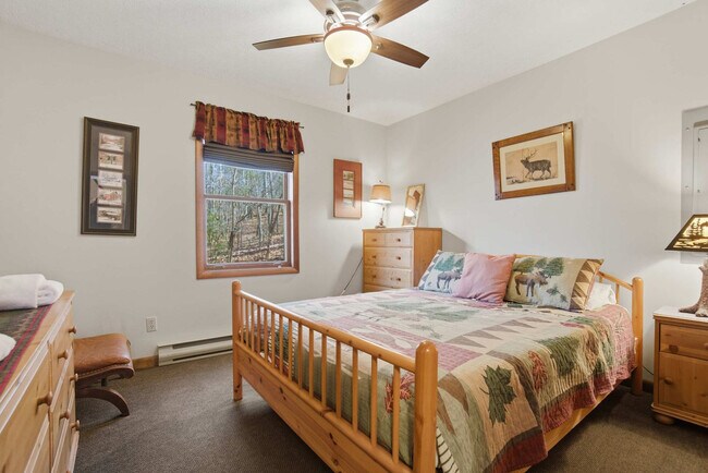 Building Photo - 610 Traci Ln