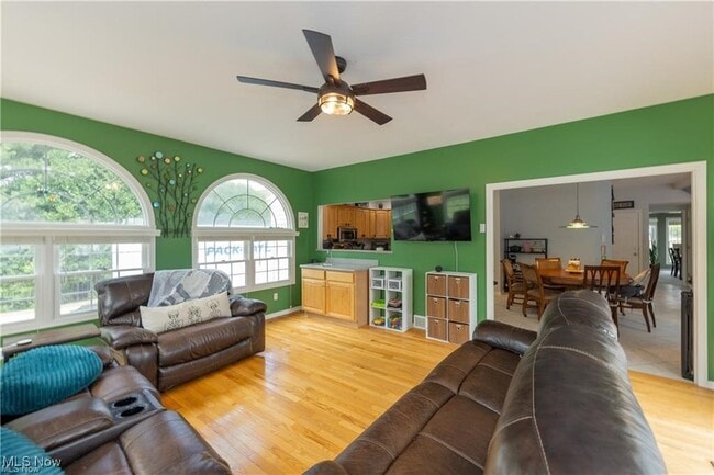 Building Photo - 8054 Sandstone Dr