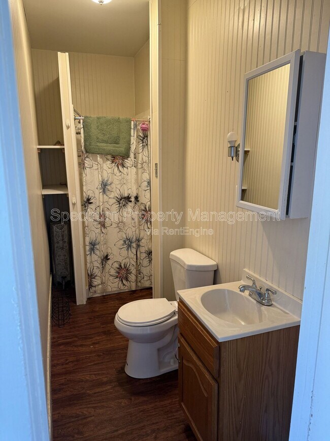 Building Photo - 1 Newhall St