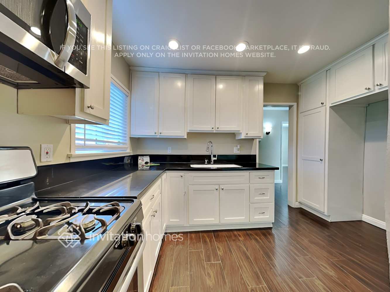 Building Photo - 2229 Wesleygrove Ave