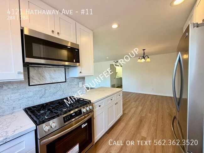 Building Photo - 4121 Hathaway Ave