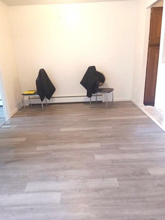 Building Photo - 84-03 Chapin Pkwy