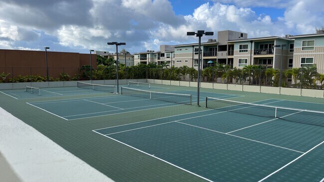 Building Photo - Rare High-Floor Corner Residence at Windward Passage | Ocean & Mountain Views