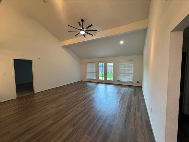 Building Photo - 2644 Hadley Cir