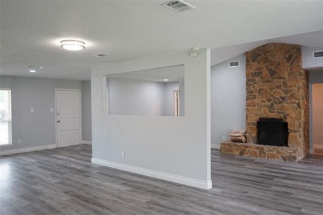 Building Photo - 2902 Stratford Ct