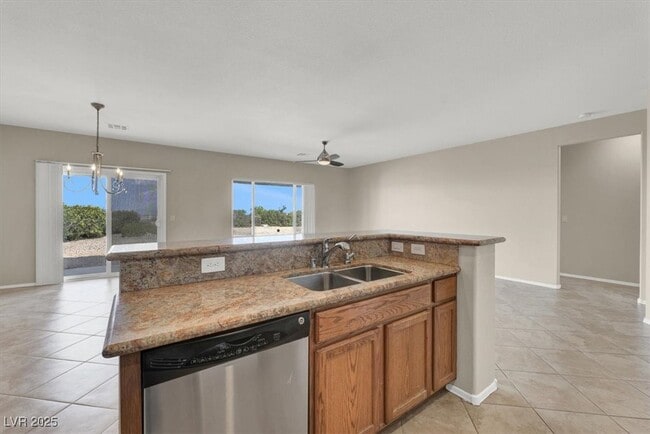 Building Photo - 2164 Hanston Ct